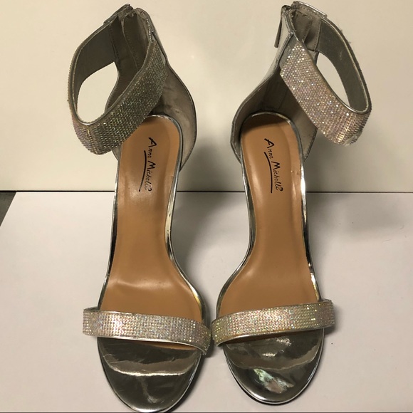 Anne Michelle Silver size 9 high heels 👠 - Picture 2 of 5